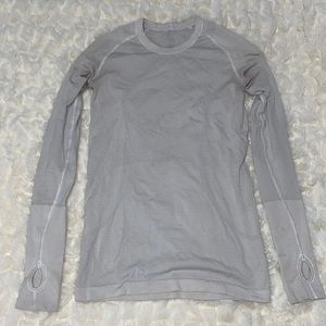 Greyish/White Long Sleeve Lululemon Top